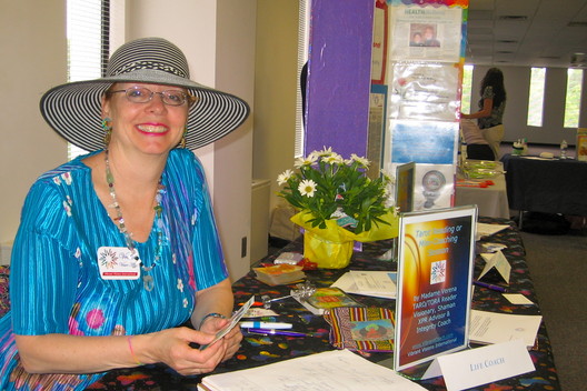 2011_06_16_Verena_at_Aeropostale
