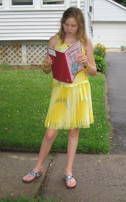 2011_06_22_DA_yellow_dress