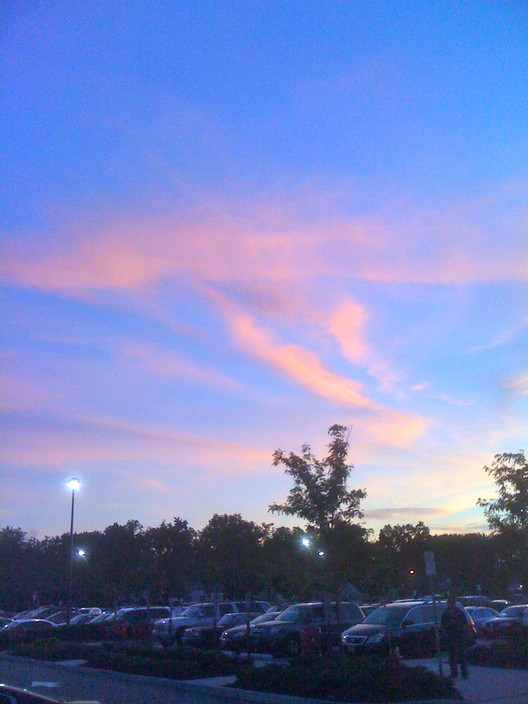 2011_06_blue_pink_sky_target