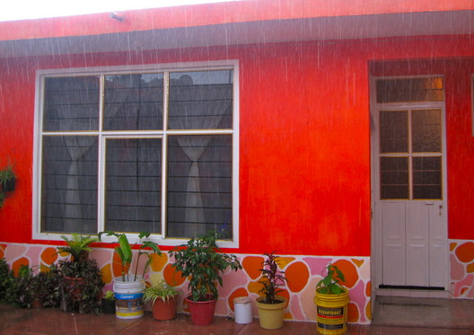 2011_07_21_Orange_courtyard